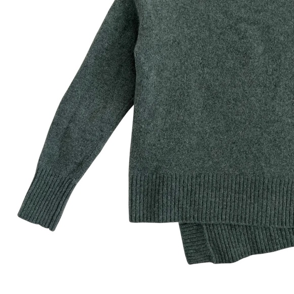 Saks Fifth Avenue Green 100% Cashmere Asymmetrical Turtleneck Button Sweater S - Picture 5 of 10